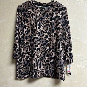 Donna Karan leopard sleep top